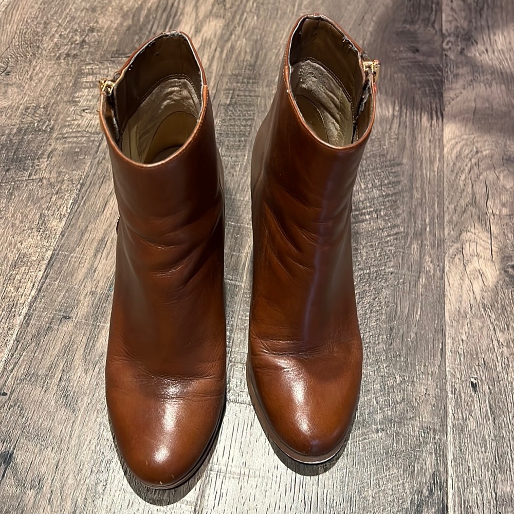 Michael Michael Kors Brown Leather Booties with Gold side Zipper - Picture 2 of 11